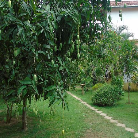 Secret Bay Hotel Matara Esterno foto