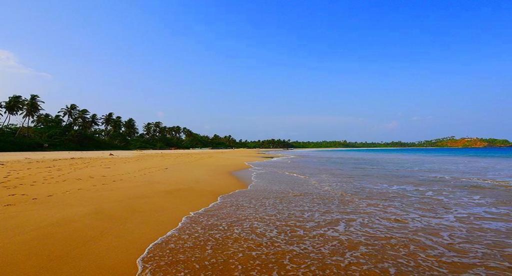 Secret Bay Hotel Matara Esterno foto
