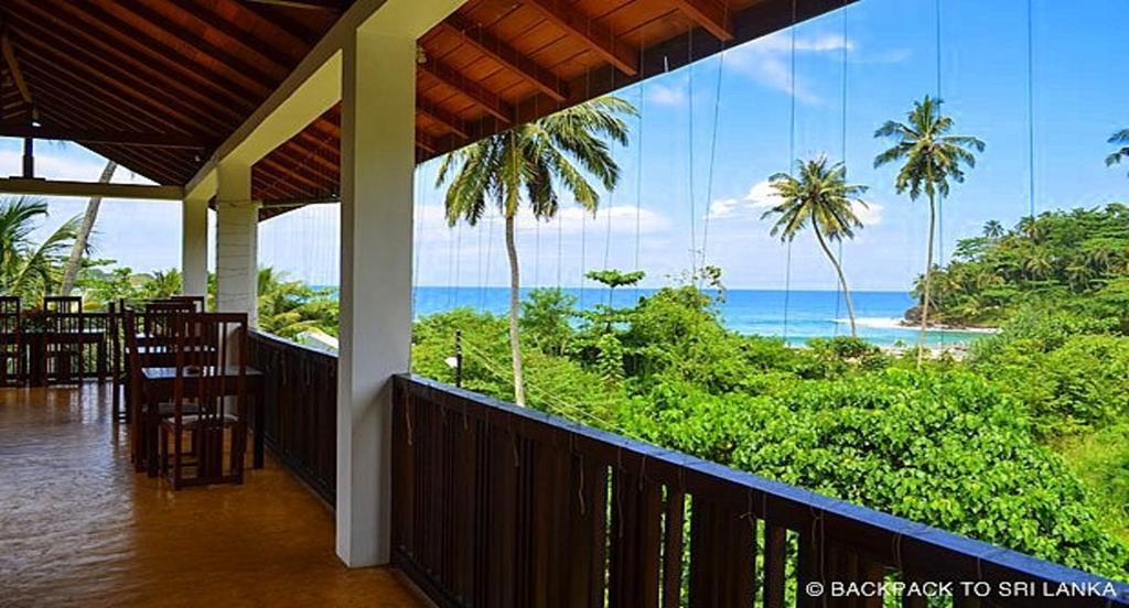 Secret Bay Hotel Matara Esterno foto