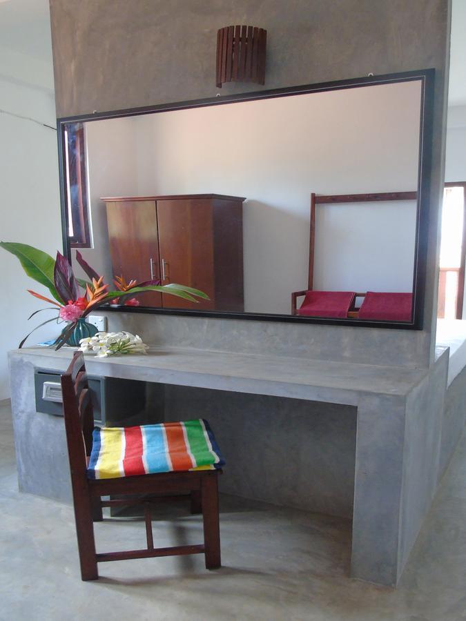 Secret Bay Hotel Matara Esterno foto