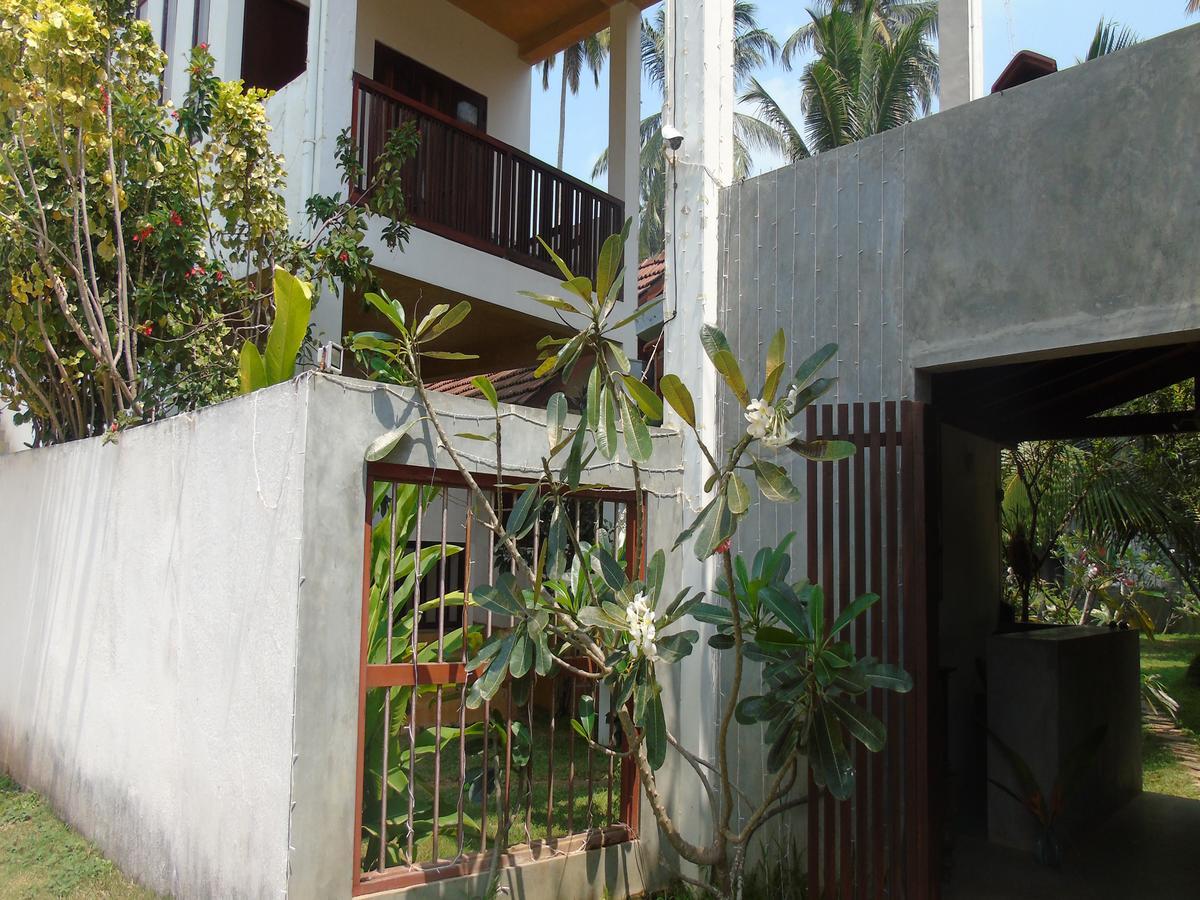 Secret Bay Hotel Matara Esterno foto