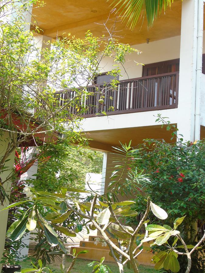 Secret Bay Hotel Matara Esterno foto